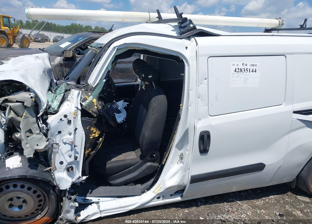 2018 RAM PROMASTER CITY TRADESMAN VIN: ZFBERFAB9J6K02948
