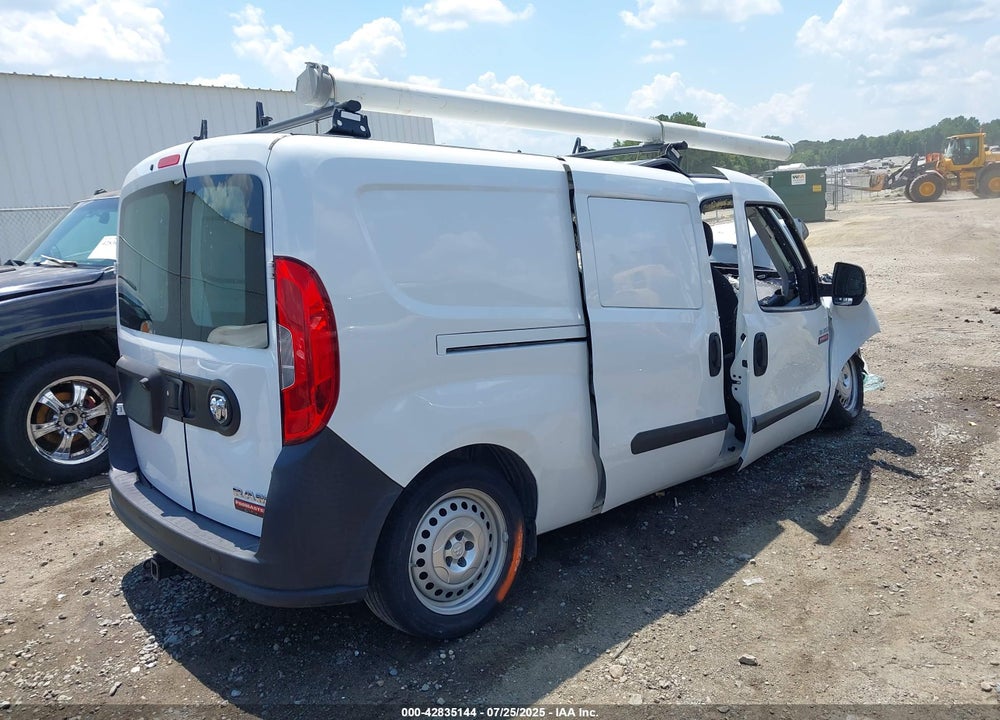 2018 RAM PROMASTER CITY TRADESMAN VIN: ZFBERFAB9J6K02948