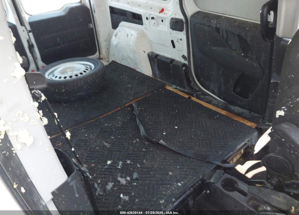 2018 RAM PROMASTER CITY TRADESMAN VIN: ZFBERFAB9J6K02948
