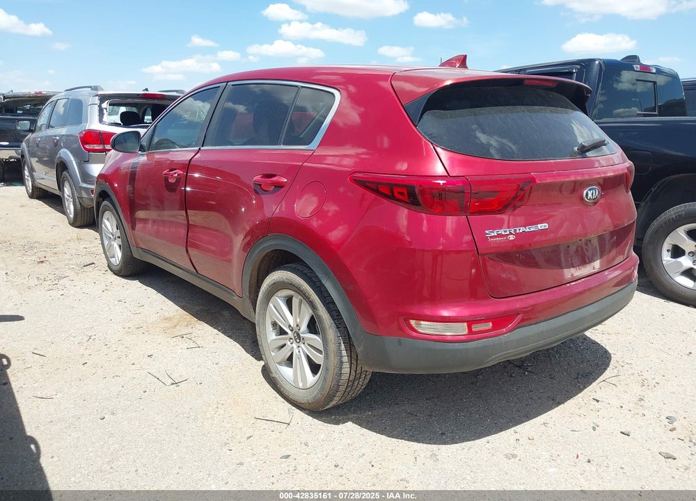 2018 KIA SPORTAGE LX VIN: KNDPM3AC3J7456516