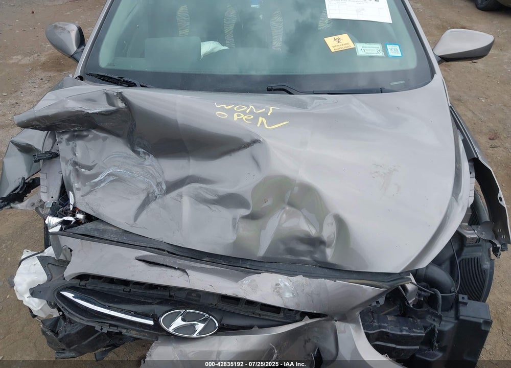2017 HYUNDAI ACCENT VIN: KMHCT4AE7HU361683
