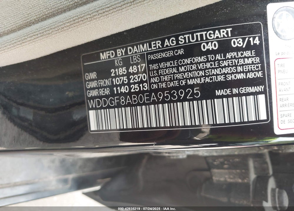 2014 MERCEDES-BENZ C CLASS VIN: WDDGF8AB0EA953925