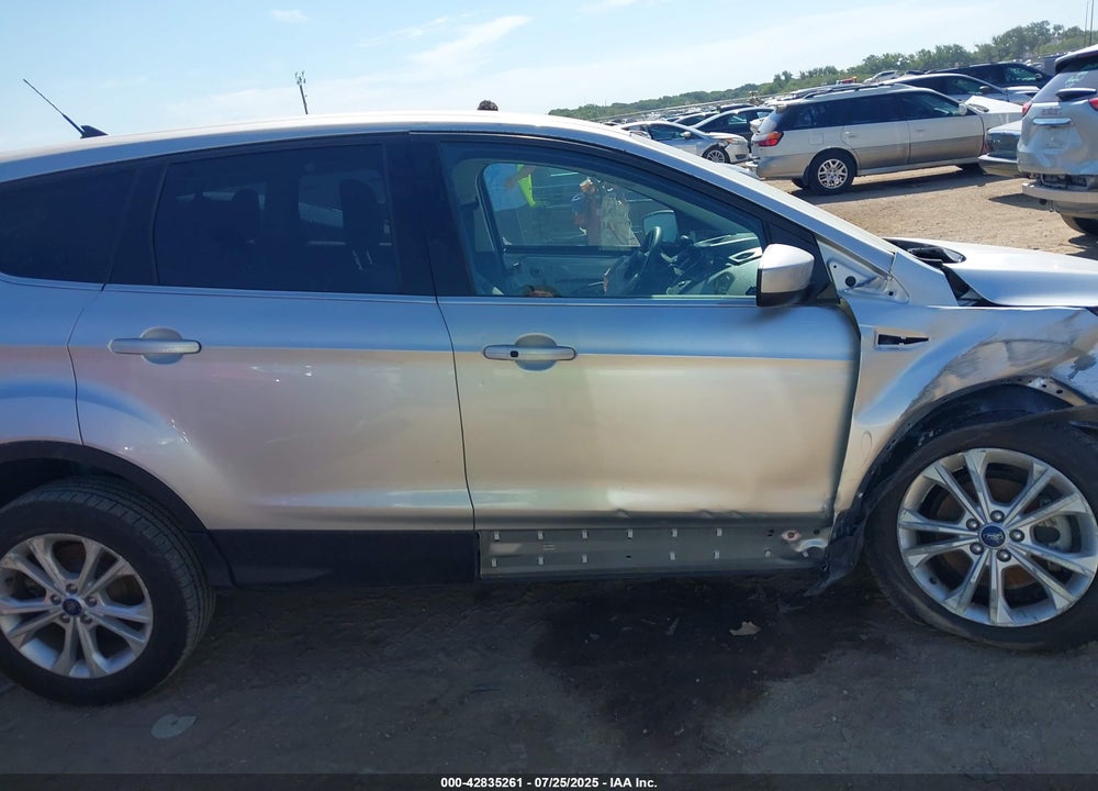 2019 FORD ESCAPE VIN: 1FMCU0GD1KUB11402