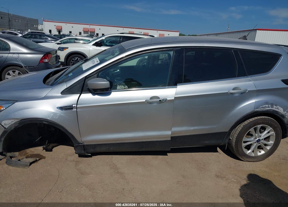 2019 FORD ESCAPE VIN: 1FMCU0GD1KUB11402