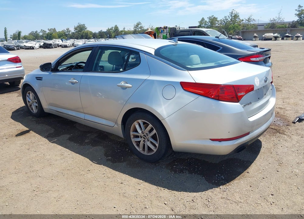 2011 KIA OPTIMA VIN: KNAGM4A79B5164632