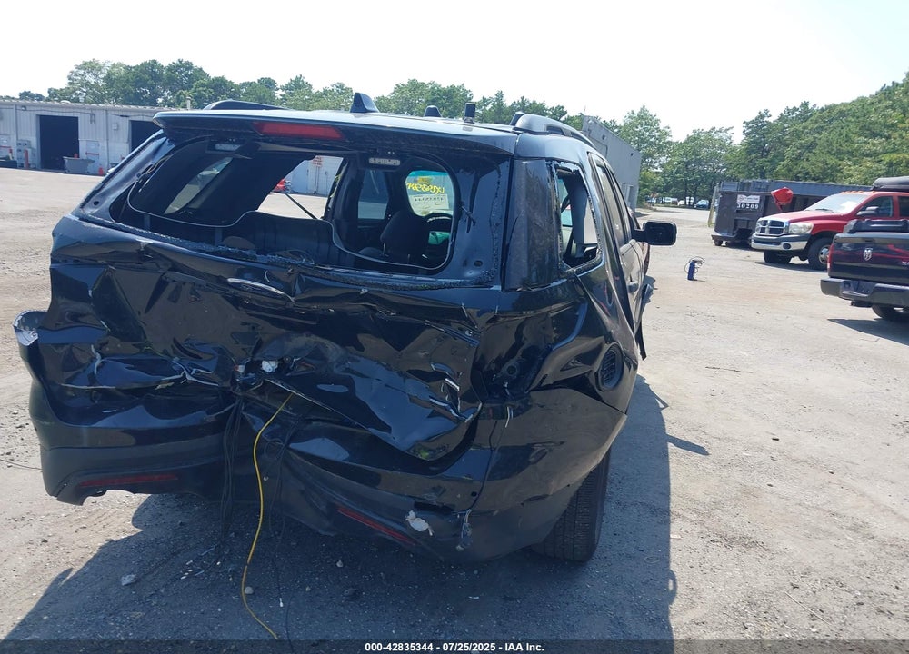 2016 FORD POLICE INTERCEPTOR SEDAN VIN: 1FM5K8AR4GGD17448