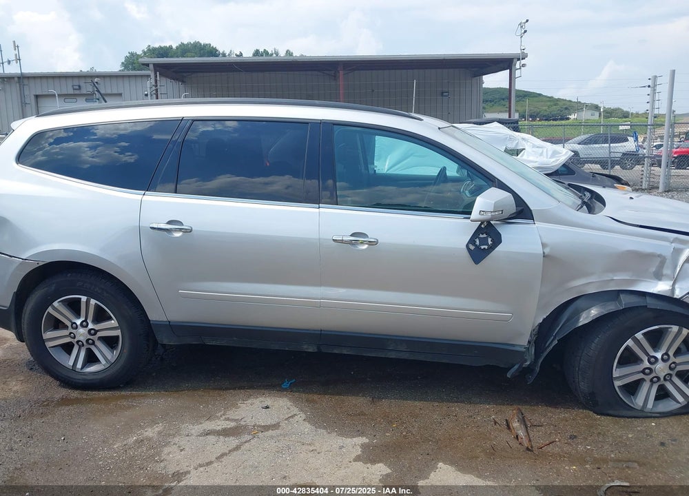 2017 CHEVROLET TRAVERSE VIN: 1GNKVGKD8HJ245905