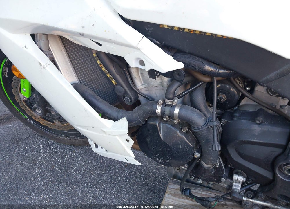 2017 KAWASAKI ZX636 F VIN: JKBZXJF16HA012190
