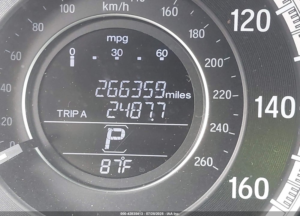 2016 HONDA ACCORD VIN: 1HGCR2F82GA046558