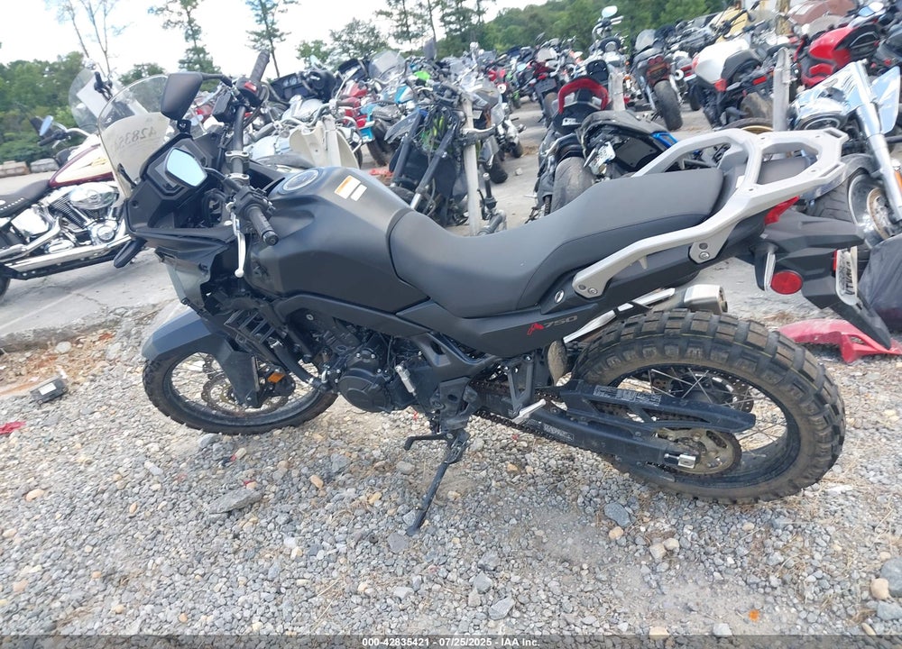 2024 HONDA XL750 VIN: JH2RD1617RK103460