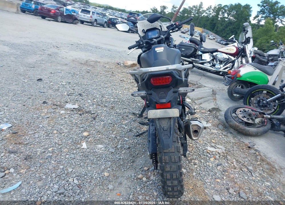 2024 HONDA XL750 VIN: JH2RD1617RK103460