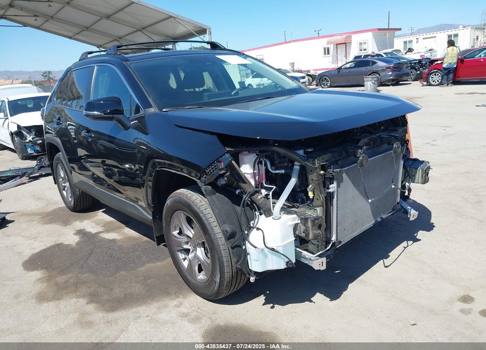 2025 TOYOTA RAV4 XLE VIN: 2T3W1RFV0SW382365