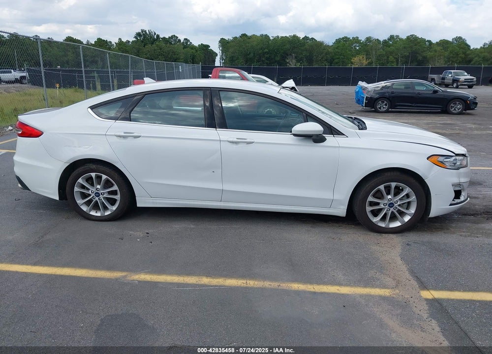 2020 FORD FUSION VIN: 3FA6P0HD0LR104379