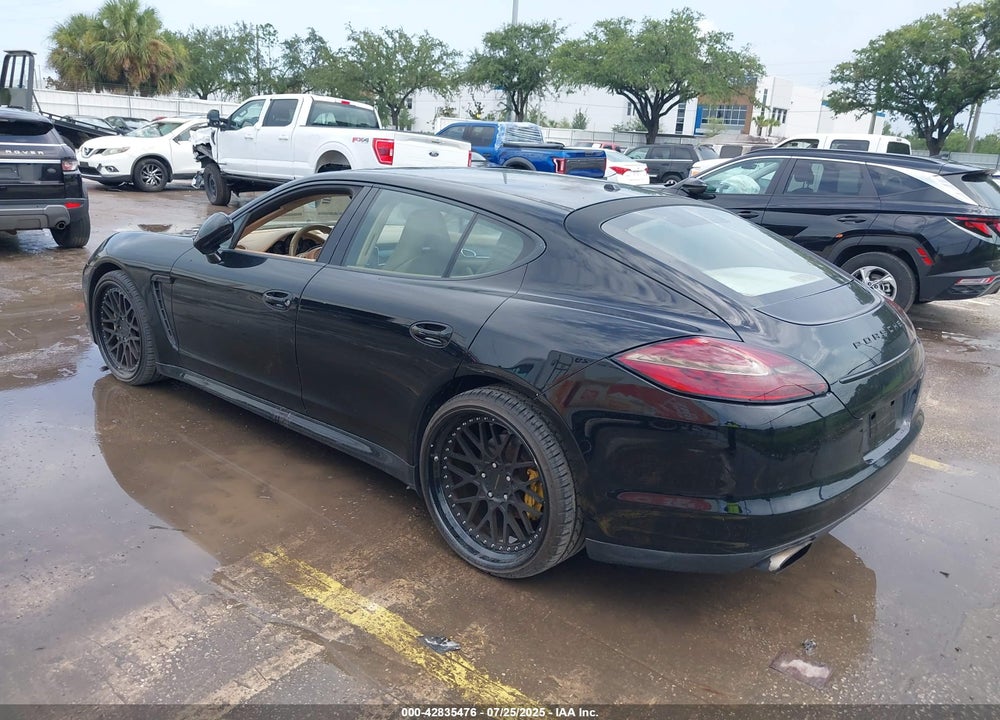2011 PORSCHE PANAMERA 4 VIN: WP0AA2A70BL010697