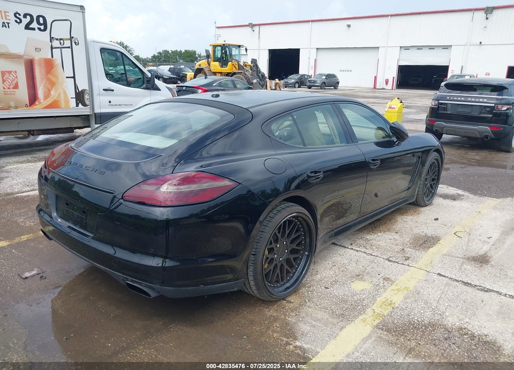 2011 PORSCHE PANAMERA 4 VIN: WP0AA2A70BL010697