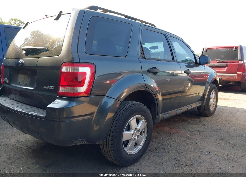 2008 FORD ESCAPE VIN: 1FMCU92Z18KE63620