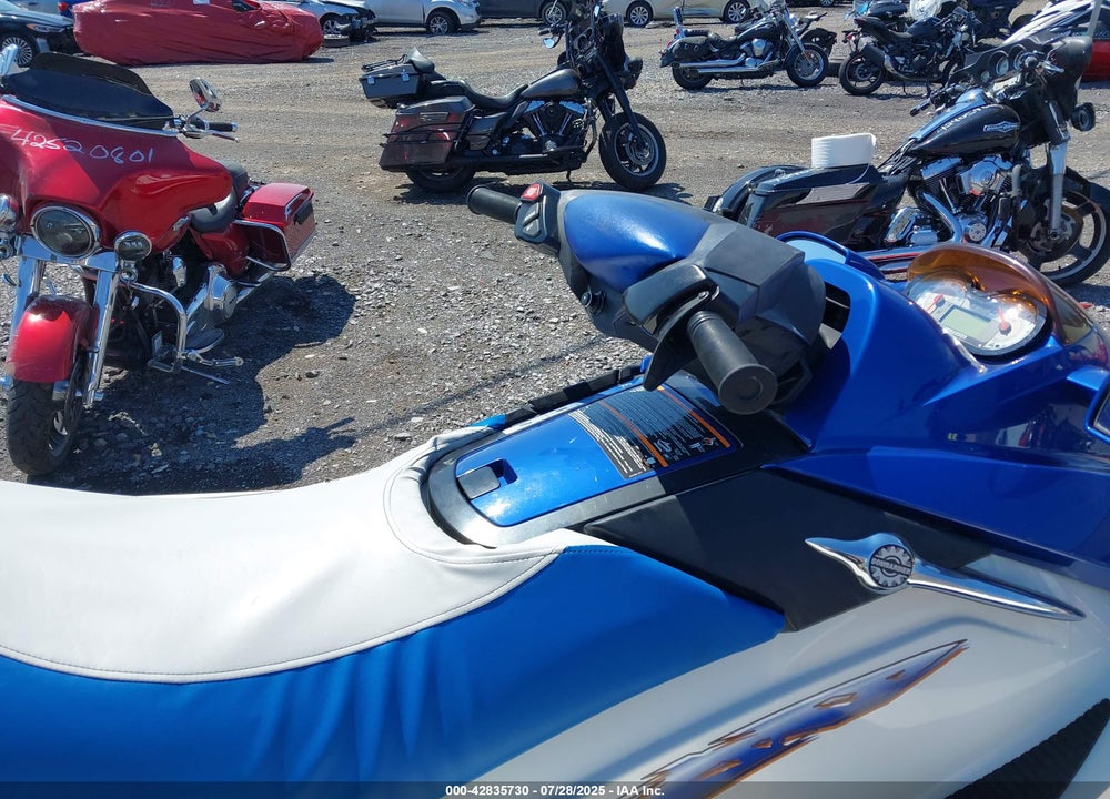 2002 SEADOO GTX VIN: ZZN82037E202