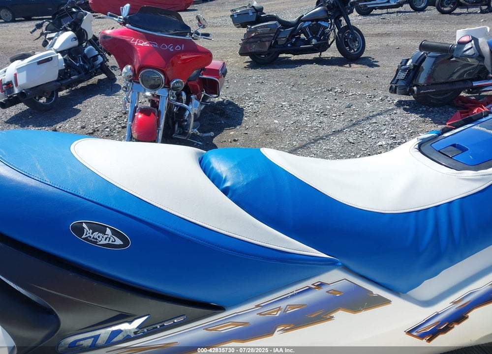2002 SEADOO GTX VIN: ZZN82037E202