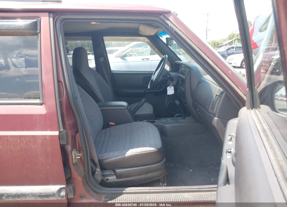 2000 JEEP CHEROKEE VIN: 1J4FF48S1YL256206