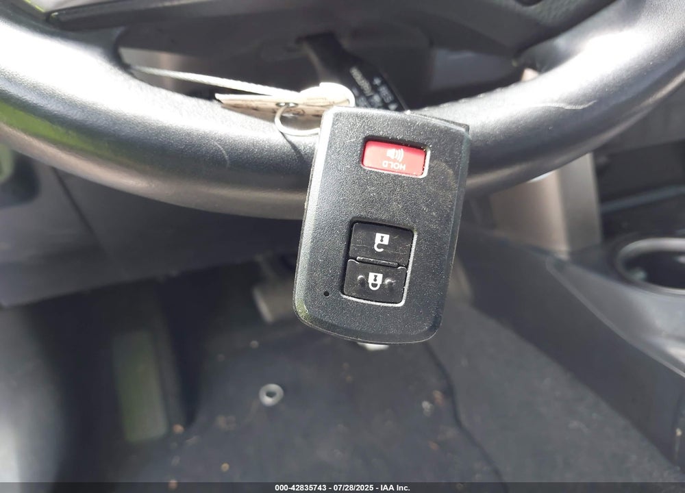 2018 TOYOTA RAV4 VIN: JTMWFREV5JJ199415