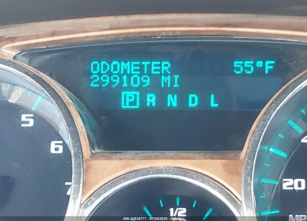 2011 BUICK ENCLAVE VIN: 5GAKRCED7BJ346413