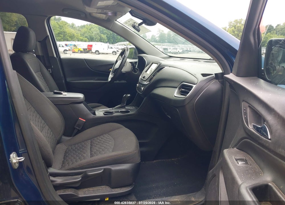2019 CHEVROLET EQUINOX LT VIN: 2GNAXTEV4K6279024