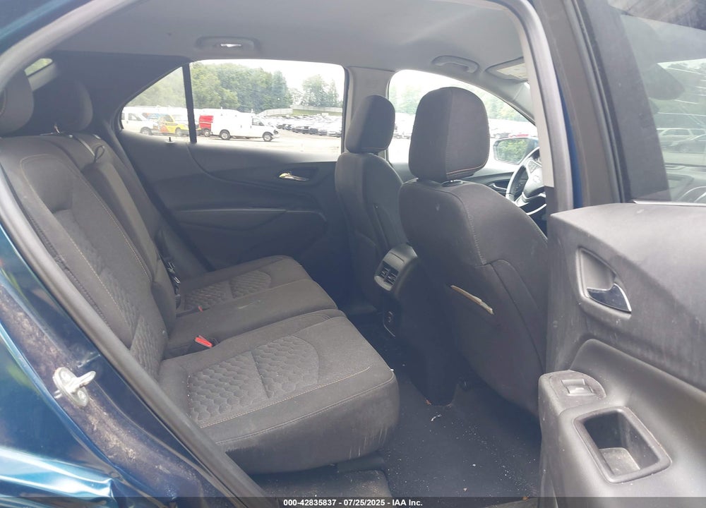 2019 CHEVROLET EQUINOX LT VIN: 2GNAXTEV4K6279024