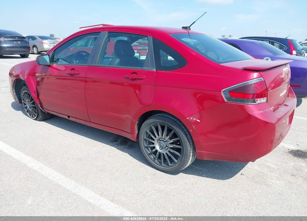 2011 FORD FOCUS VIN: 1FAHP3GNXBW165710