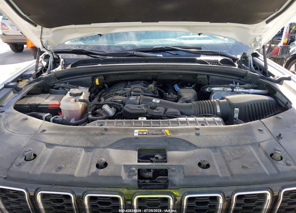 2023 JEEP GRAND CHEROKEE VIN: 1C4RJGBG7PC575664