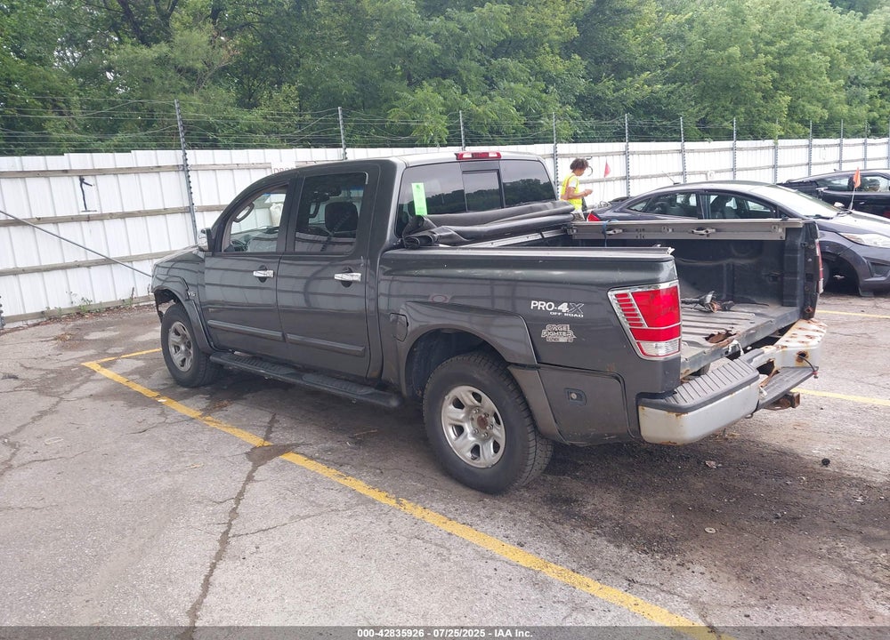 2004 NISSAN TITAN LE VIN: 1N6AA07B34N506484