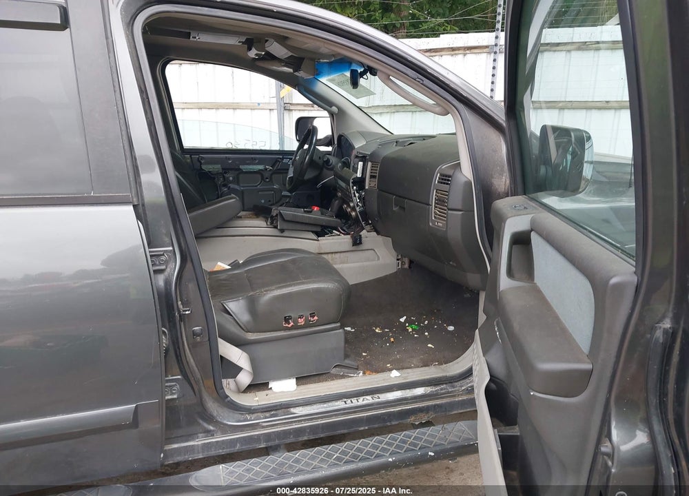 2004 NISSAN TITAN LE VIN: 1N6AA07B34N506484