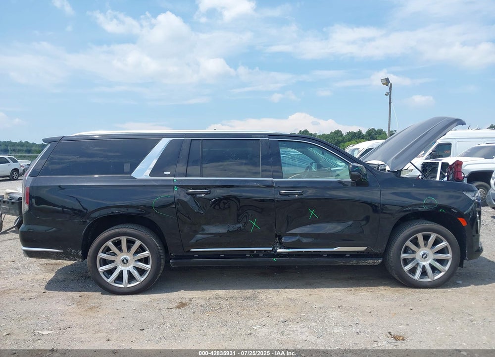 2022 CADILLAC ESCALADE ESV 4WD PREMIUM LUXURY PLATINUM VIN: 1GYS4MKL2NR287057