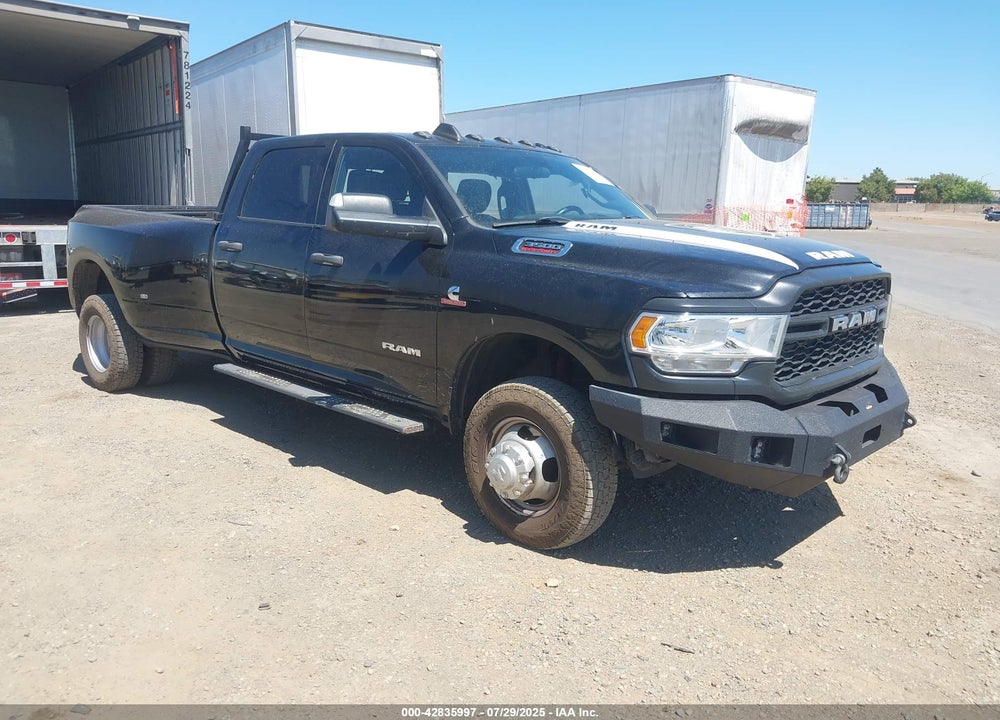 2021 RAM 3500 TRADESMAN  4X4 8' BOX VIN: 3C63RRGL4MG617790