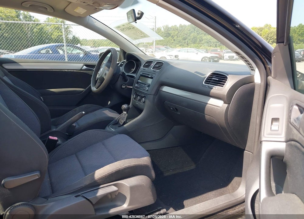 2011 VOLKSWAGEN GOLF VIN: WVWAB7AJ2BW199793