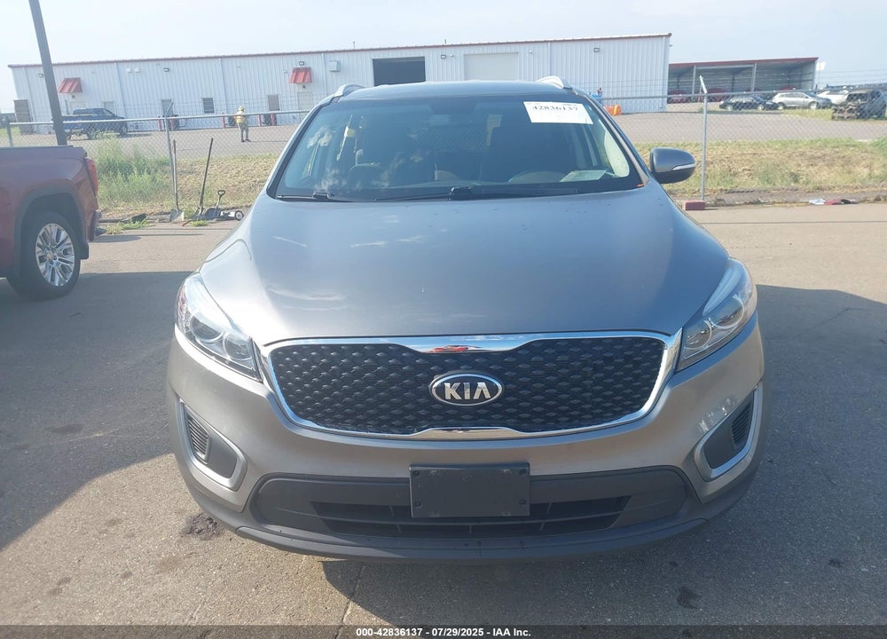 2016 KIA SORENTO 2.4L LX VIN: 5XYPGDA30GG087316