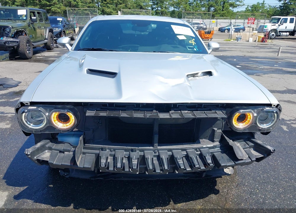 2020 DODGE CHALLENGER SXT VIN: 2C3CDZAG4LH185224
