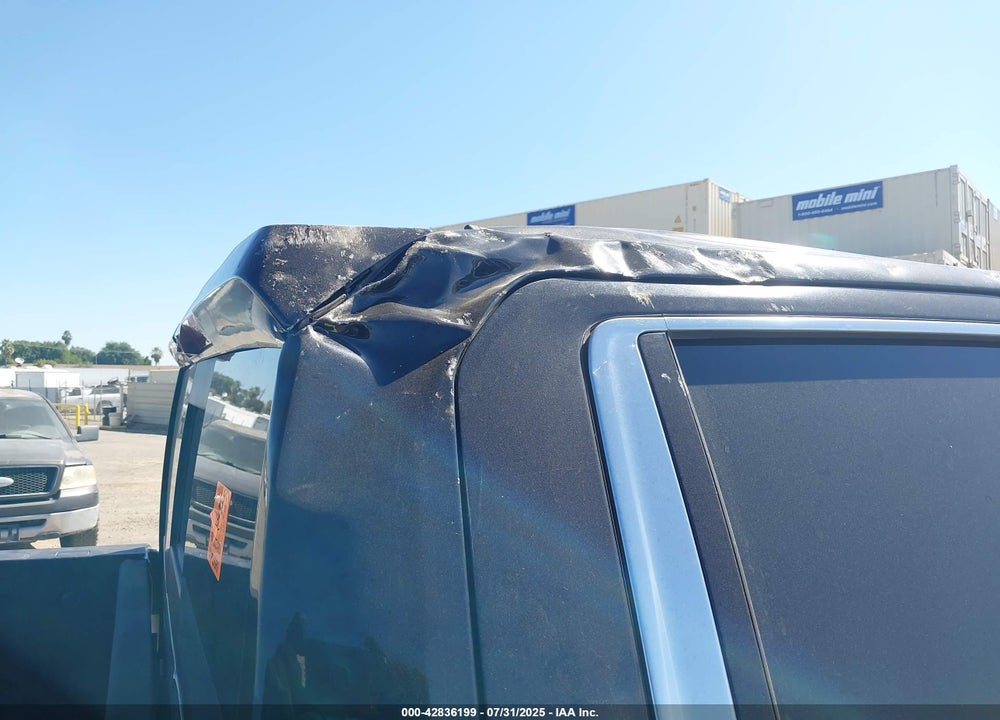 2023 GMC SIERRA 2500HD 4WD  STANDARD BED DENALI VIN: 1GT49REY0PF108829