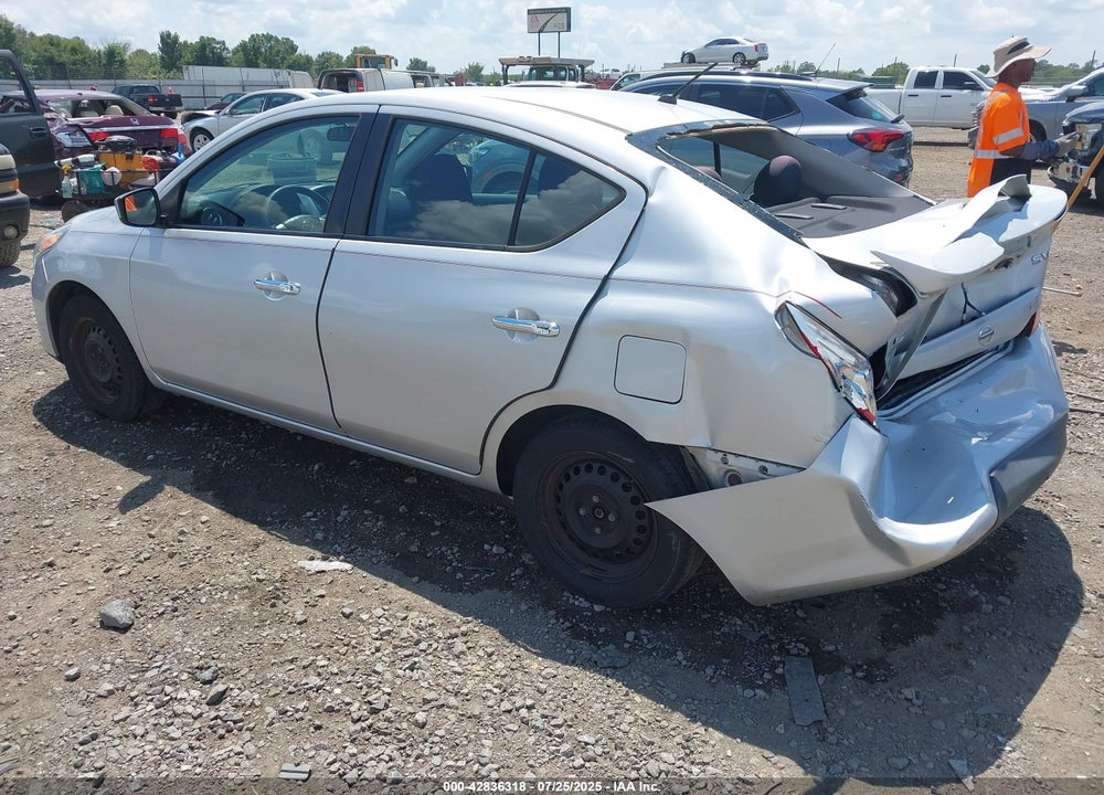 2016 NISSAN VERSA VIN: 3N1CN7AP0GL828553