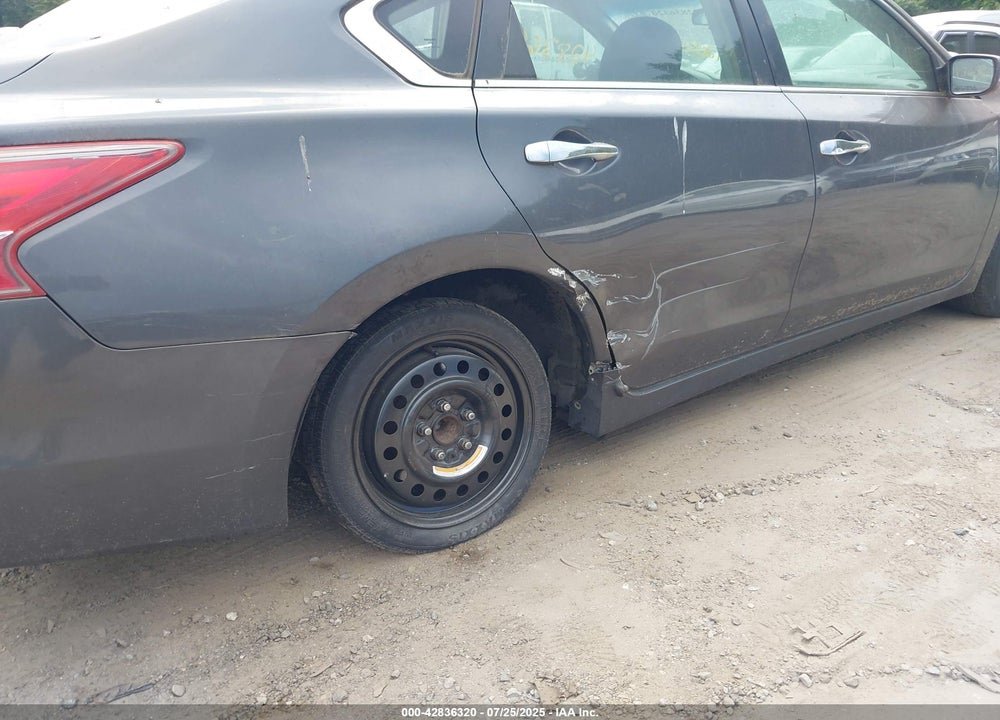 2013 NISSAN ALTIMA VIN: 1N4AL3AP4DC153855