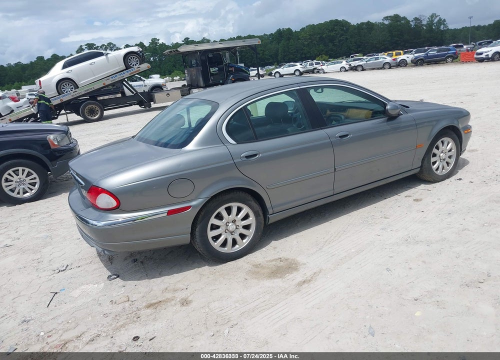 2003 JAGUAR X-TYPE 2.5 VIN: SAJEA51D03XD15379