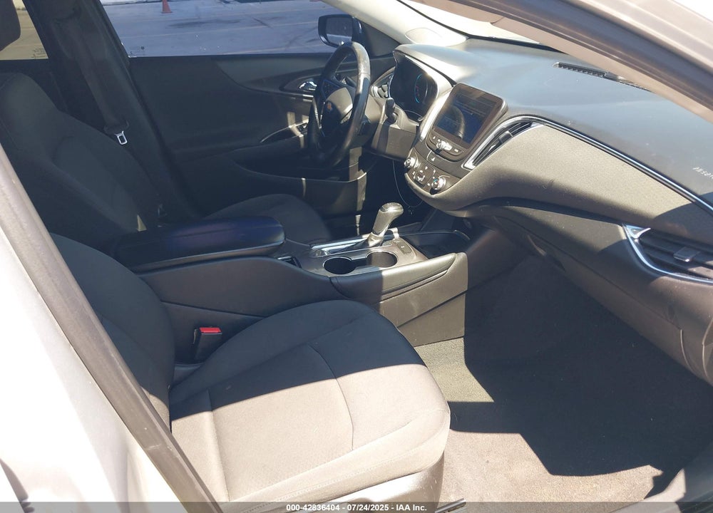 2016 CHEVROLET MALIBU VIN: 1G1ZE5ST0GF249637
