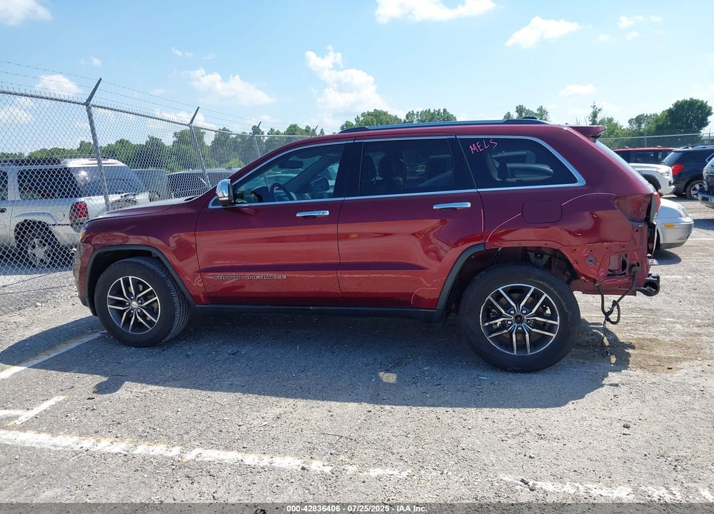 2017 JEEP GRAND CHEROKEE VIN: 1C4RJEBGXHC813092