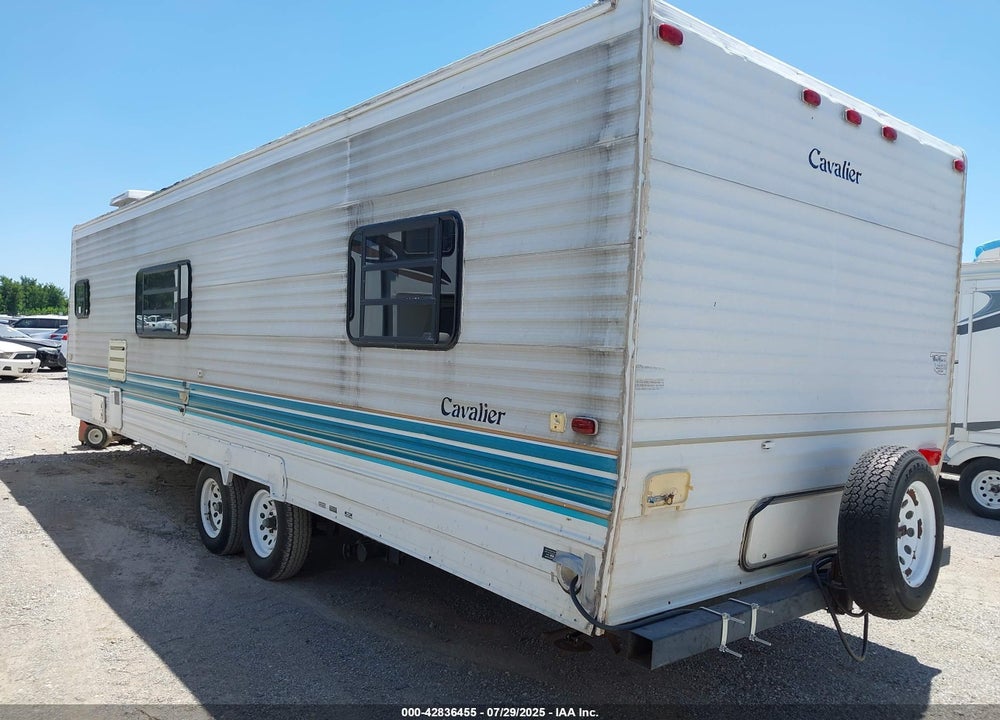 1999 CAVALIER 519T VIN: 1NL10TP21X1038235