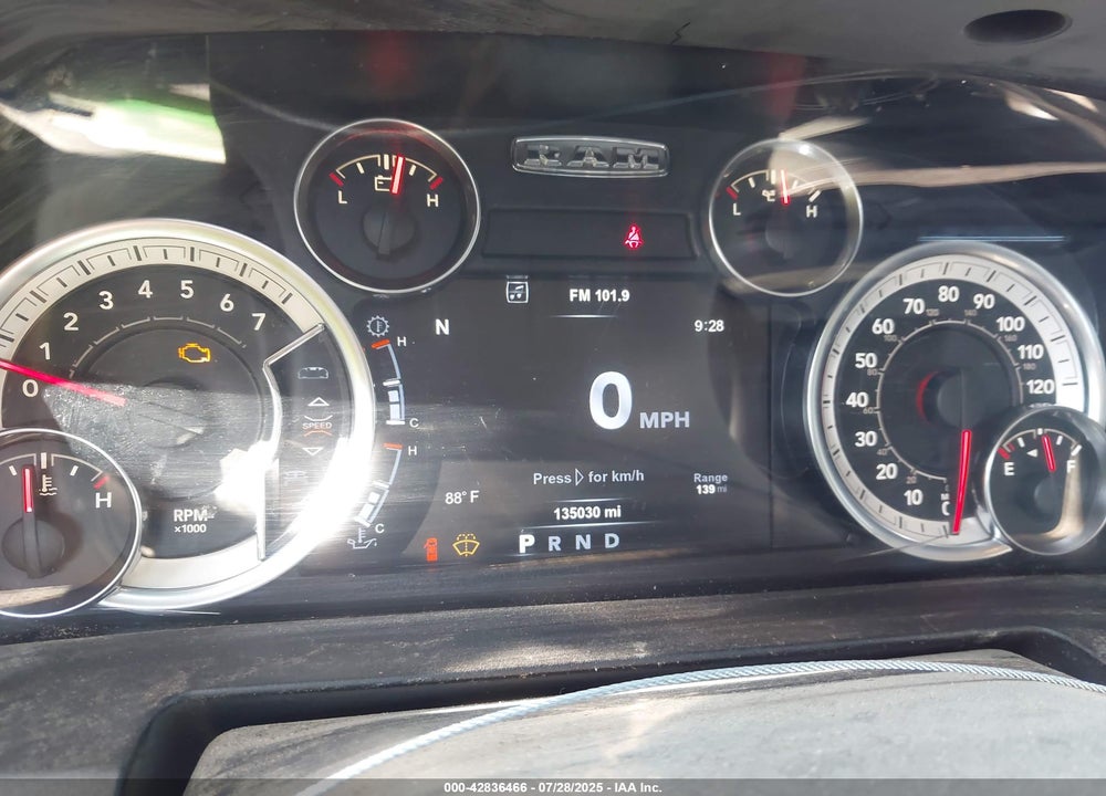2019 RAM 1500 VIN: 1C6RR7TT7KS566358
