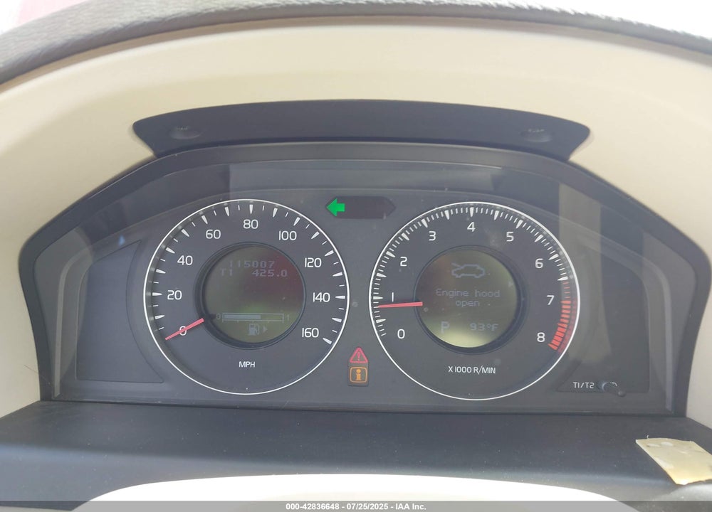 2008 VOLVO V70 VIN: YV1BW982481053012