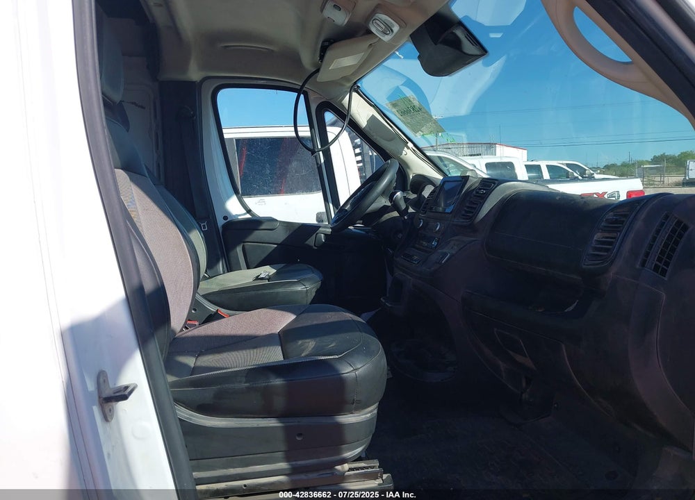 2023 RAM PROMASTER 2500 VIN: 3C6LRVDG8PE571901