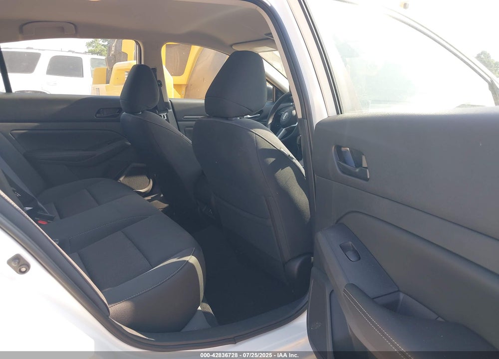 2025 NISSAN ALTIMA VIN: 1N4BL4DV8SN390046