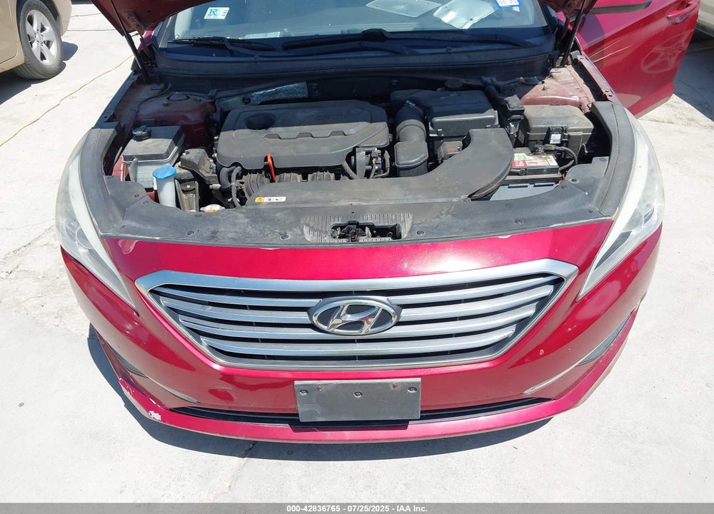 2015 HYUNDAI SONATA VIN: 5NPE24AFXFH040818
