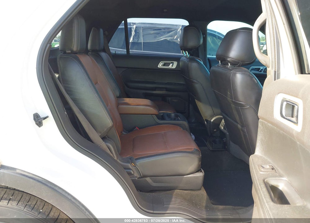 2015 FORD EXPLORER VIN: 1FM5K7F84FGA02657