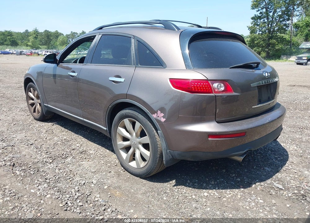 2003 INFINITI FX35 VIN: JNRAS08W33X003008